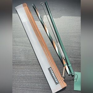 Starbucks Green and Brown Straw Set